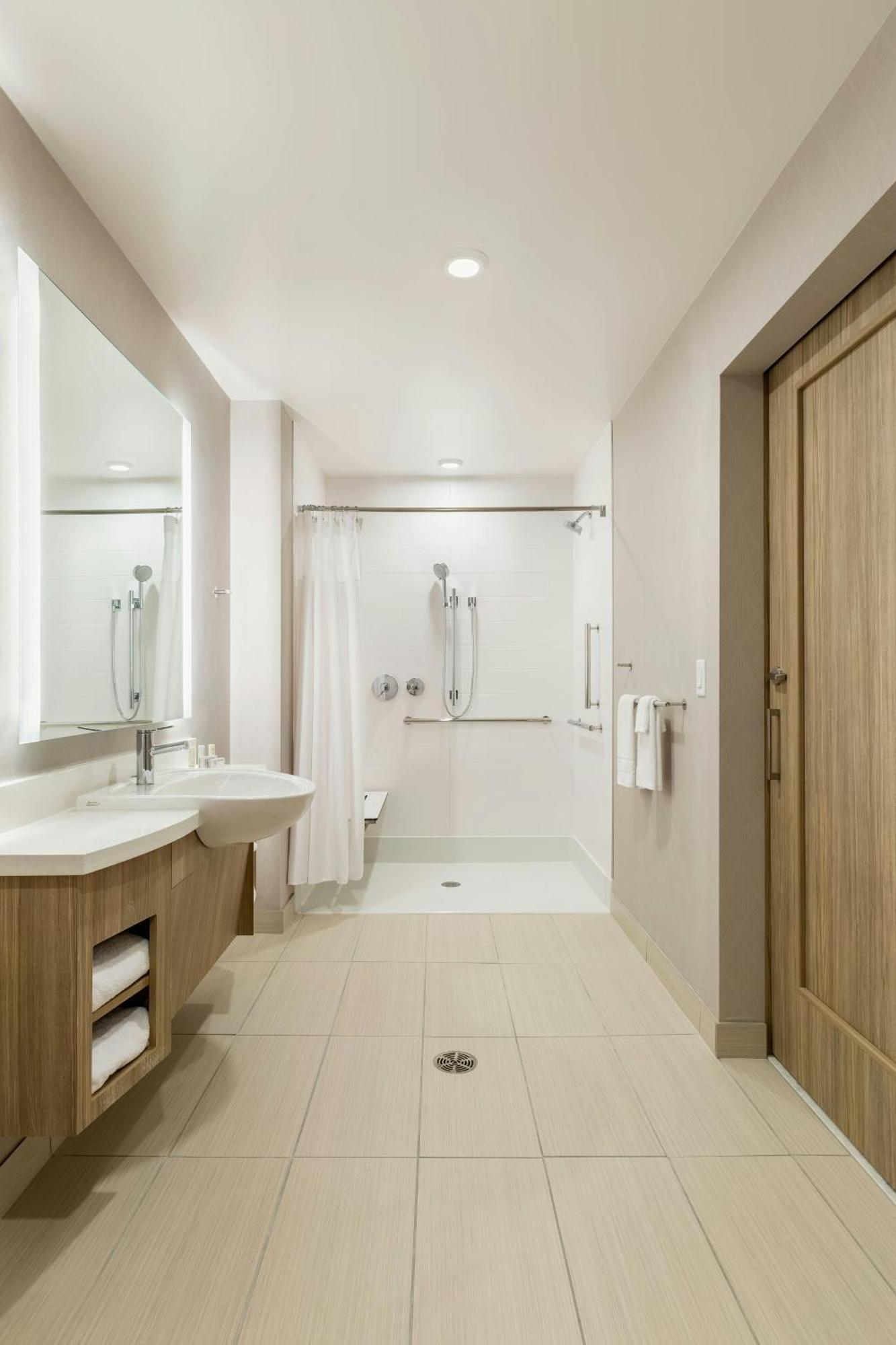Springhill Suites St. Paul Downtown Saint Paul Exterior foto